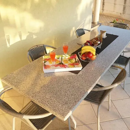 Komljenovic Apartment *