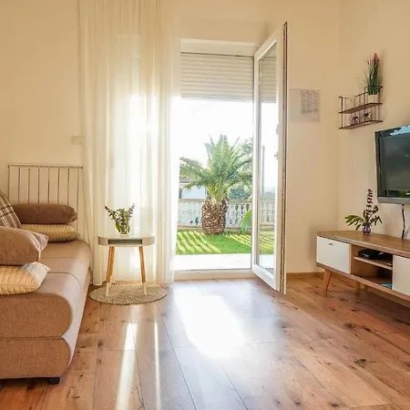 Komljenovic Apartman Pula
