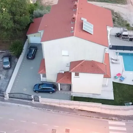 Komljenovic Apartamento