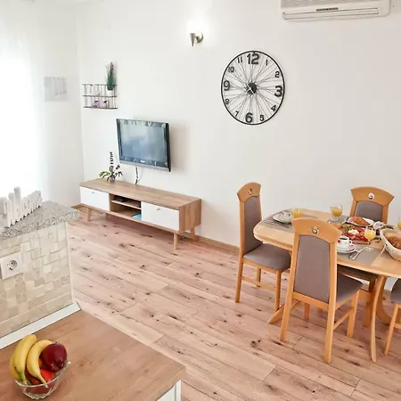 Apartman Komljenovic