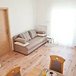 Komljenovic Appartement Pula